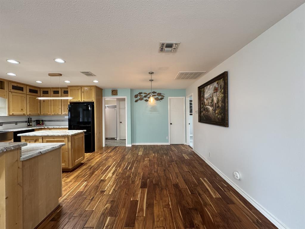 317 E Bayshore Drive, Palacios, Texas image 27