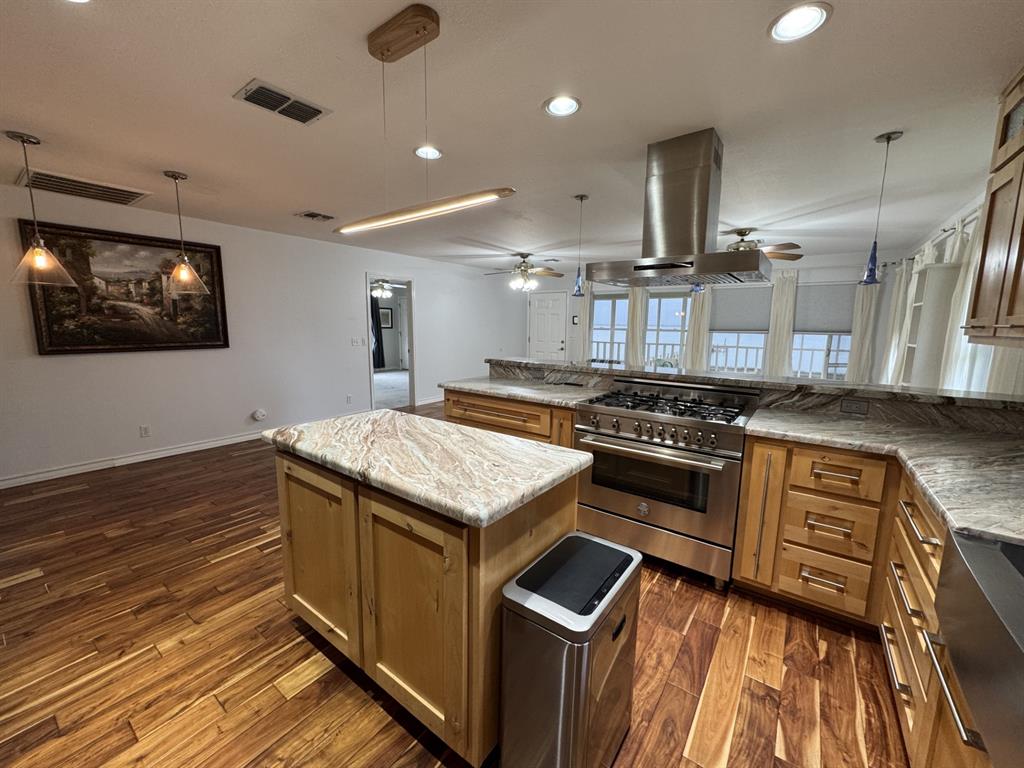 317 E Bayshore Drive, Palacios, Texas image 29