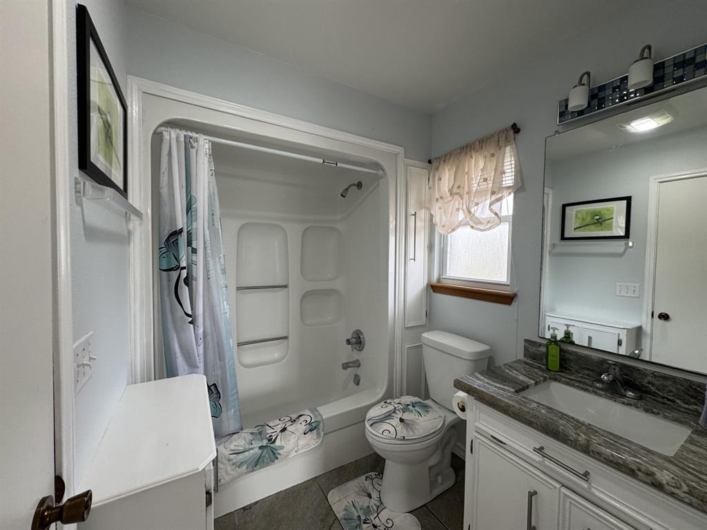 317 E Bayshore Drive, Palacios, Texas image 39