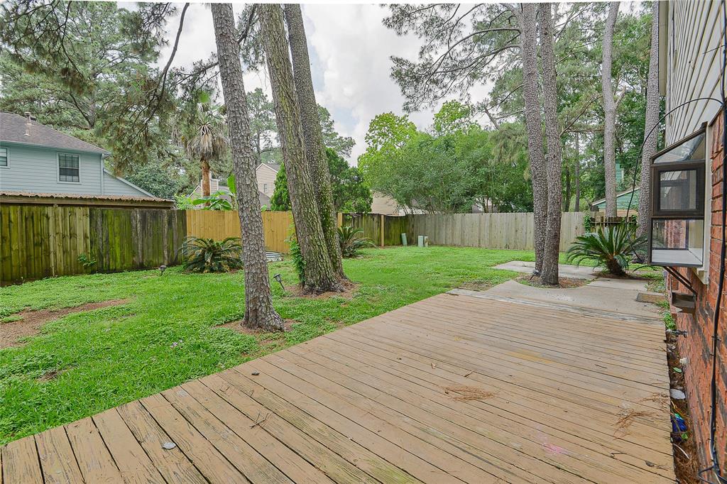 3302 Golden Willow Drive, Kingwood, Texas image 33