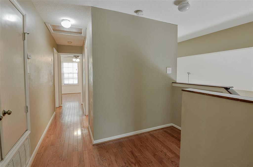3302 Golden Willow Drive, Kingwood, Texas image 25