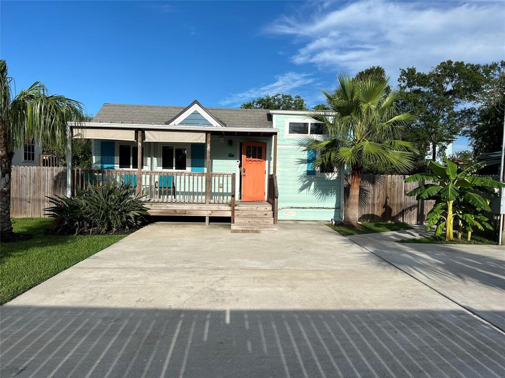 311 8th Street, San Leon, Connecticut image 2
