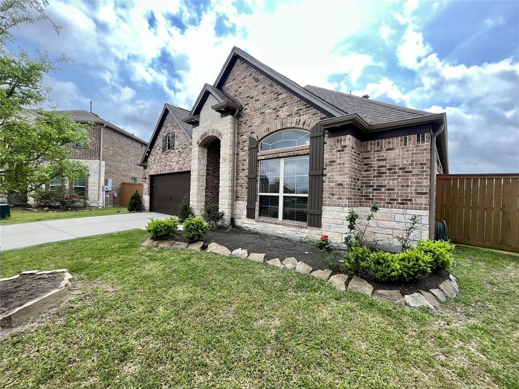 12813 Narrow Cove Drive