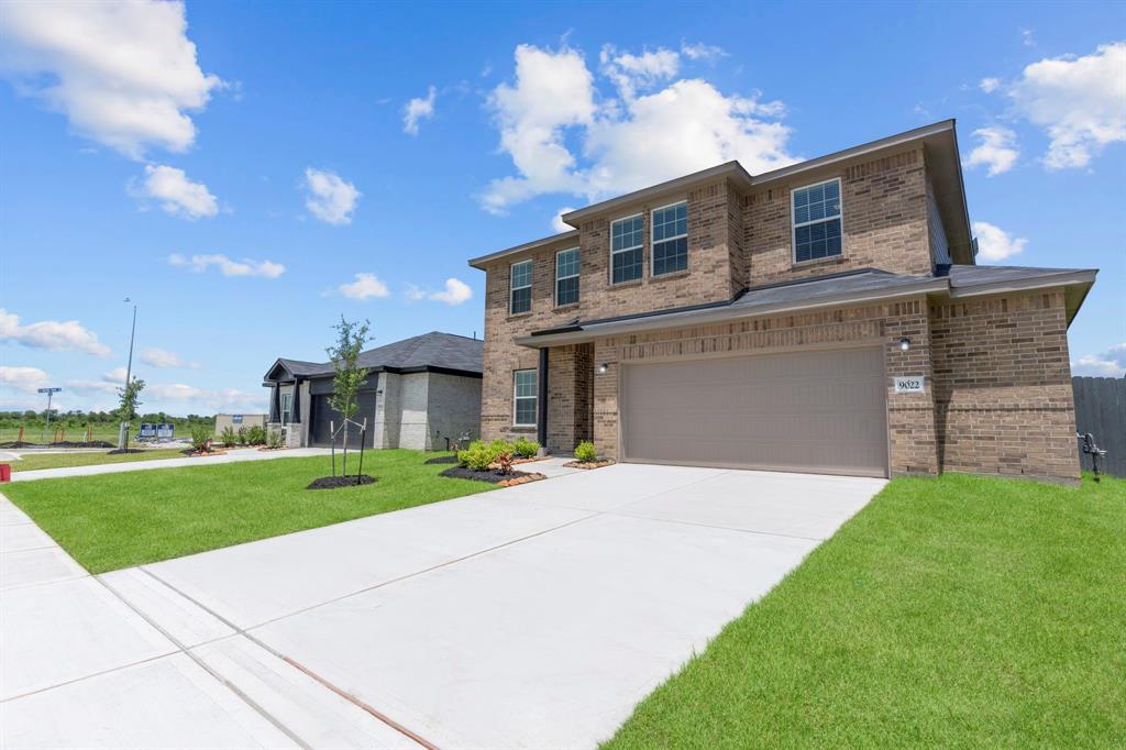 9022 Gull Canyon Drive, Baytown, Texas image 3