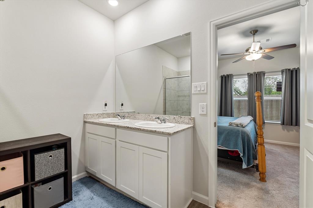 800 Westpointe Drive, Dayton, Texas image 16