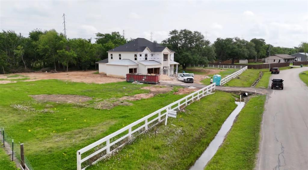 10913 Houston Drive, La Porte, Texas image 14