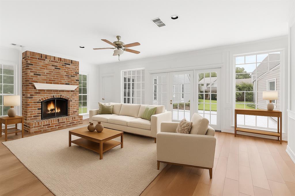 2719 Woodland Ridge Drive, Kingwood, Texas image 12
