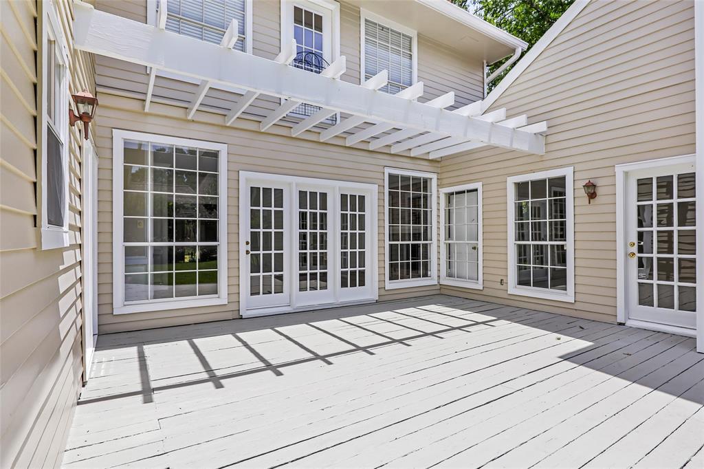 2719 Woodland Ridge Drive, Kingwood, Texas image 43