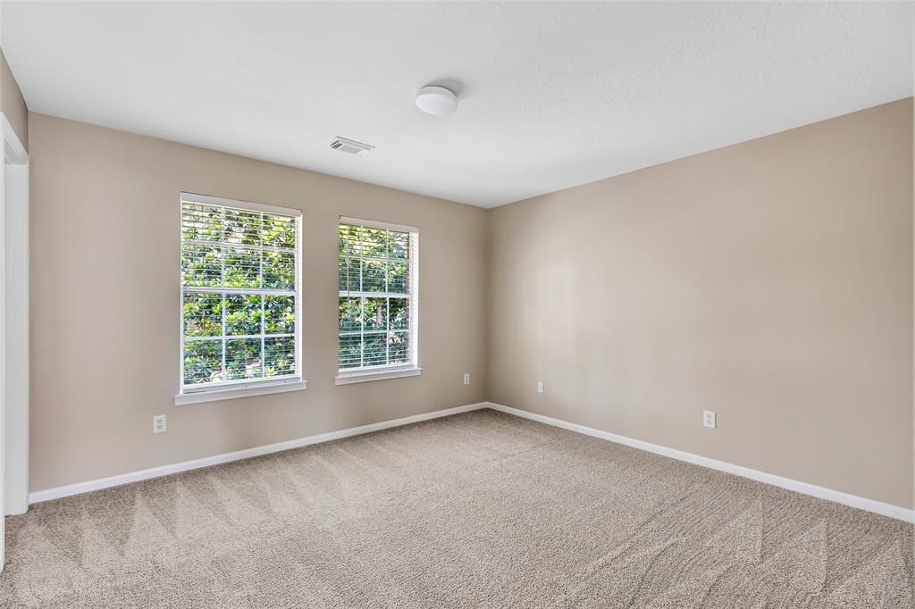 2719 Woodland Ridge Drive, Kingwood, Texas image 37