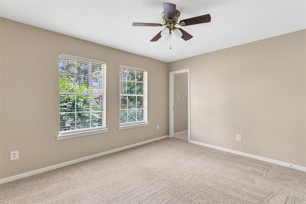 2719 Woodland Ridge Drive, Kingwood, Texas image 39