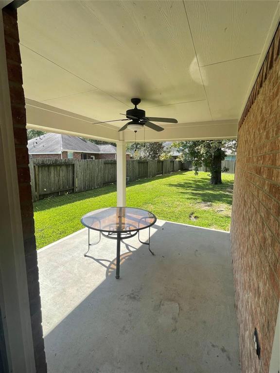 17603 Sequoia View Lane, Humble, Texas image 8