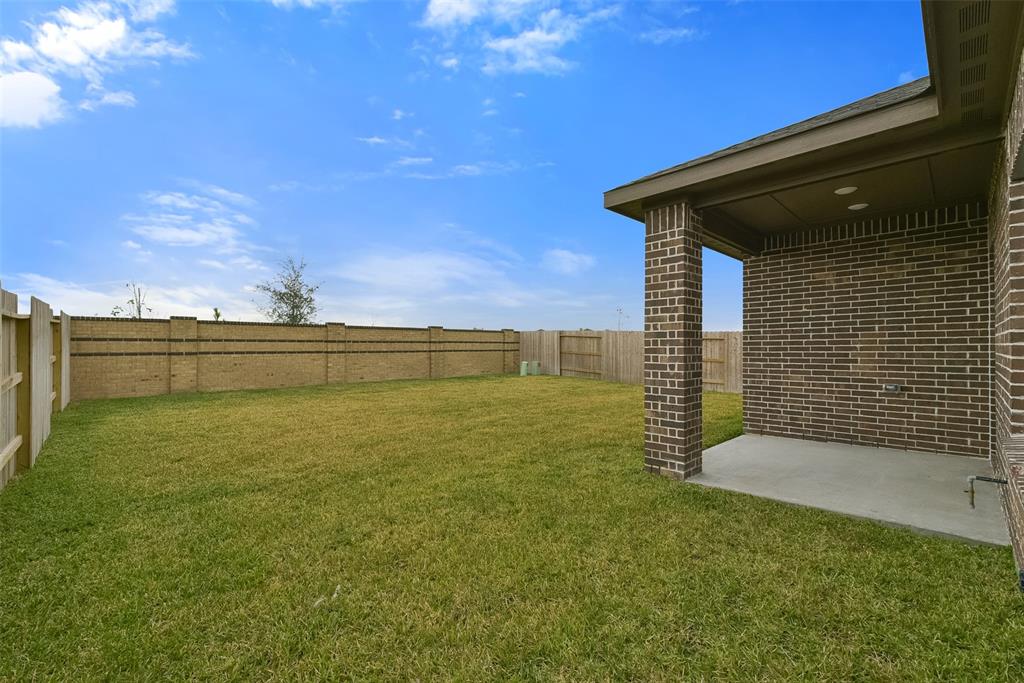 1122 Wildflower Way Drive, Beasley, Texas image 27