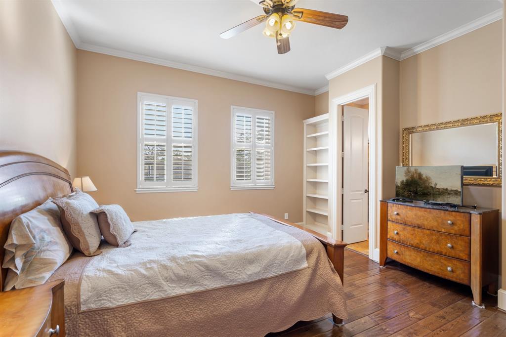 818 Seagler Road, Houston, Texas image 30