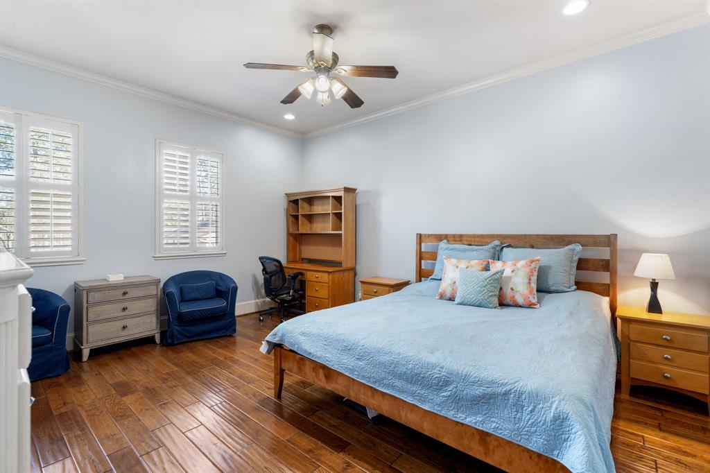 818 Seagler Road, Houston, Texas image 27