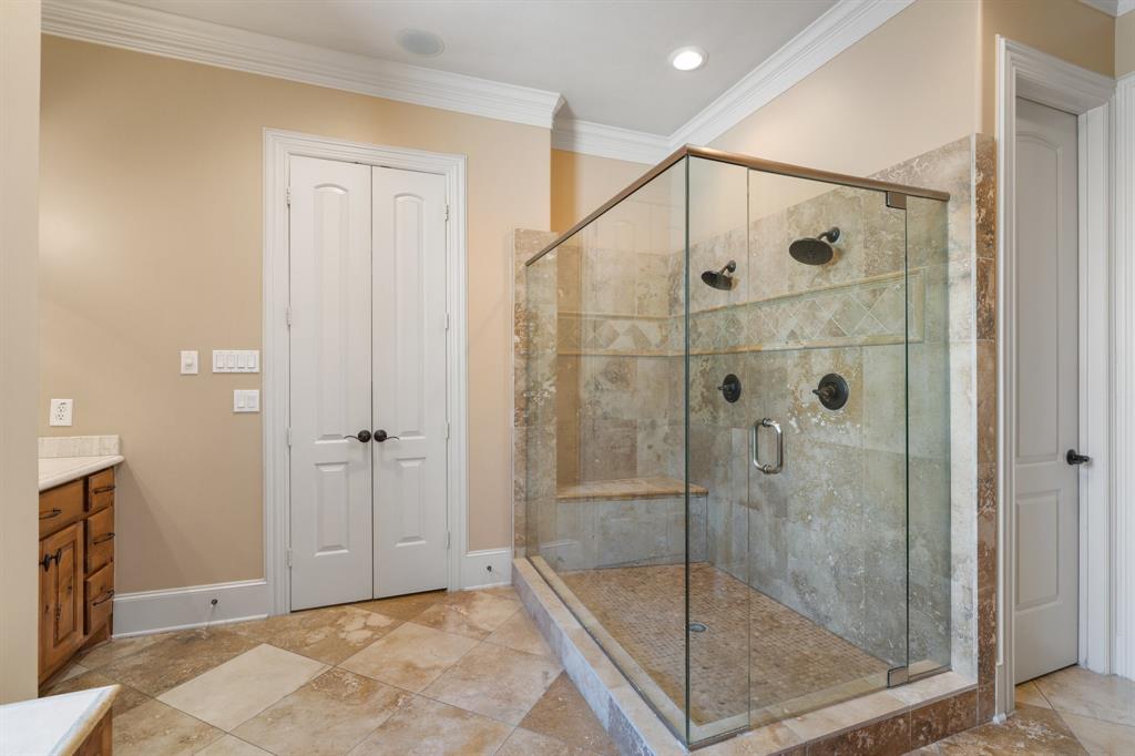 818 Seagler Road, Houston, Texas image 25