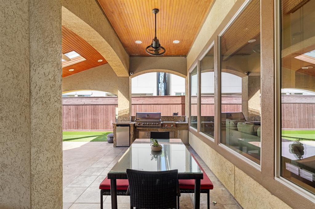 818 Seagler Road, Houston, Texas image 34