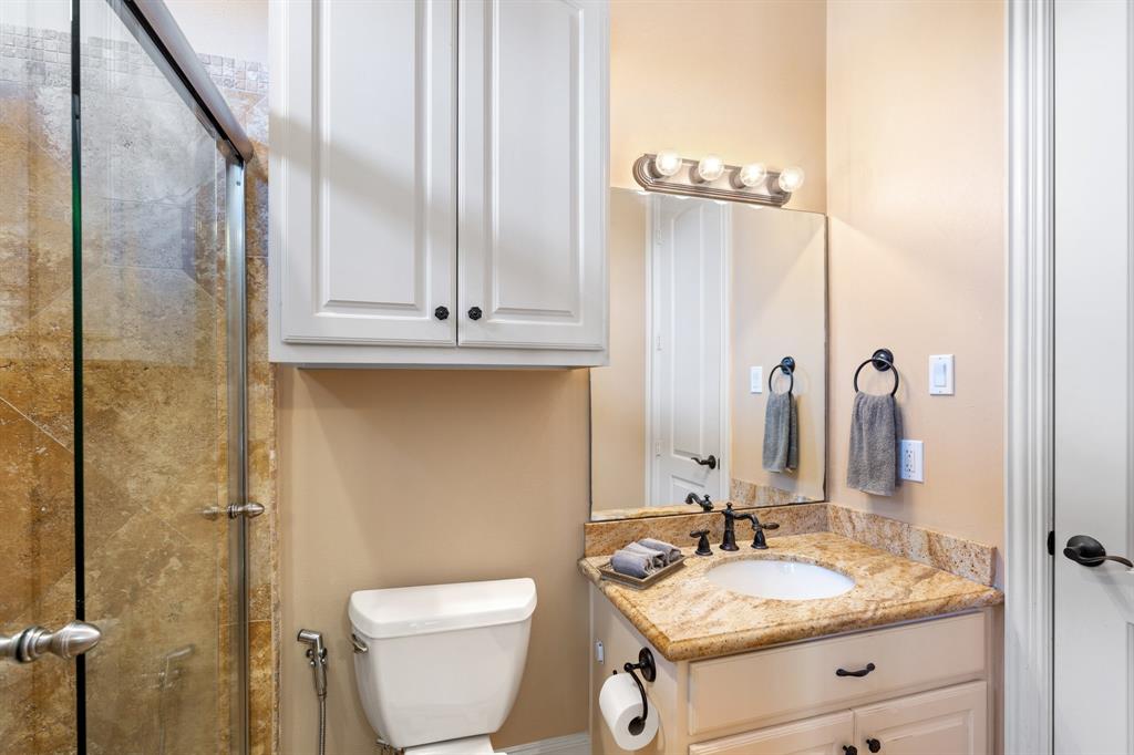 818 Seagler Road, Houston, Texas image 31
