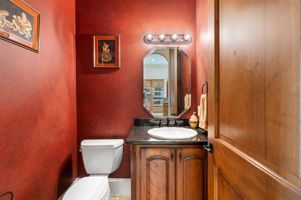 818 Seagler Road, Houston, Texas image 39