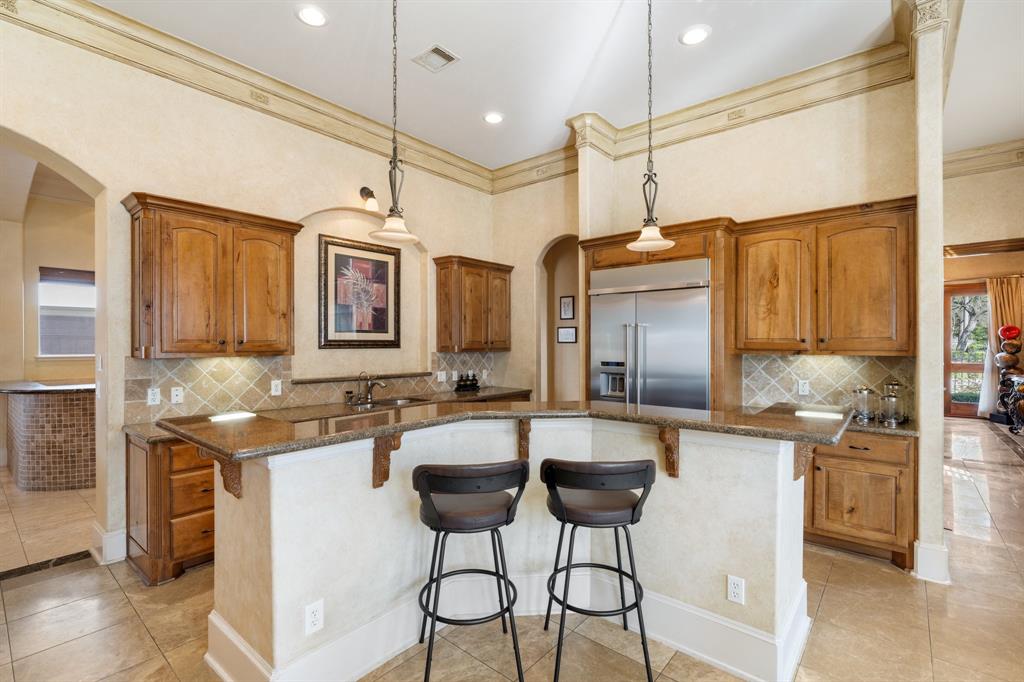 818 Seagler Road, Houston, Texas image 14