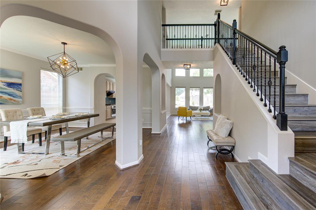 7206 Fountain Meadow