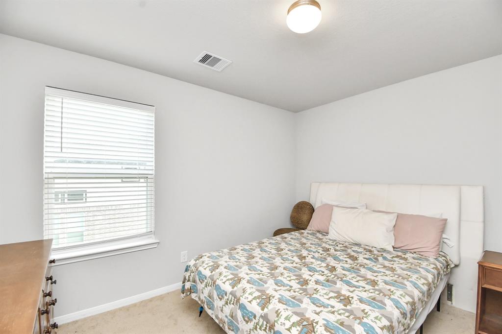 8802 Mallow Rose Way, Rosharon, Texas image 33