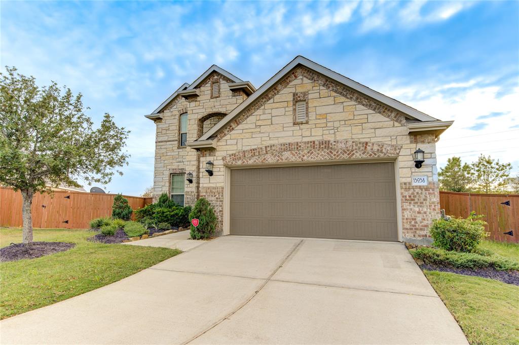 13038 Sheildaig Street, Richmond, Texas image 4