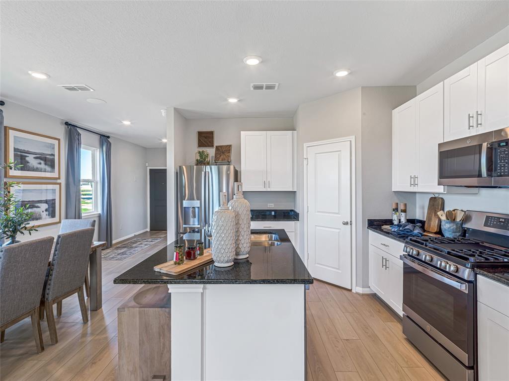 22146 Taldora Bend Trail, Cypress, Texas image 19