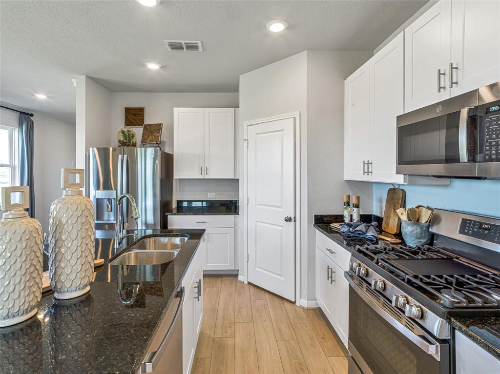 22146 Taldora Bend Trail, Cypress, Texas image 20