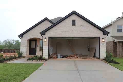 A home in Willis