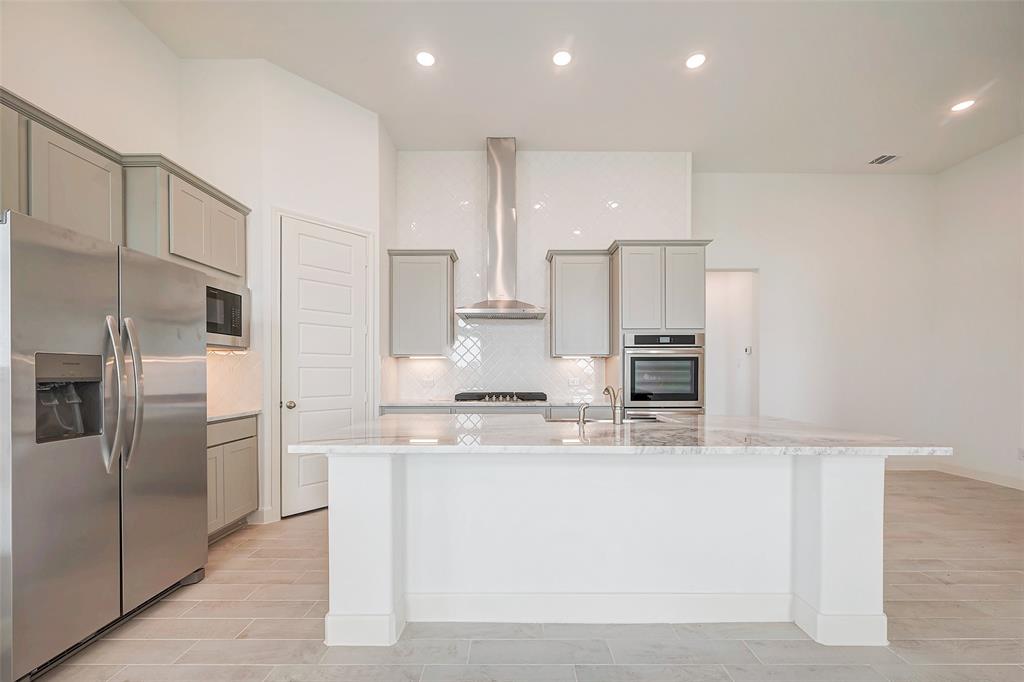 3007 Golden Isle Drive, Texas City, Texas image 5