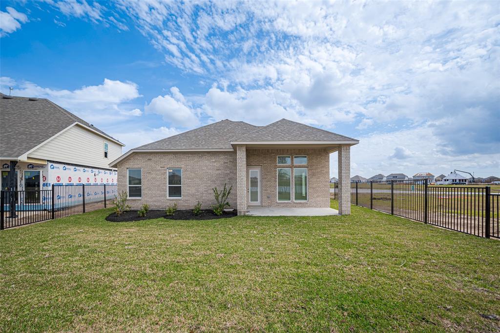 3007 Golden Isle Drive, Texas City, Texas image 17
