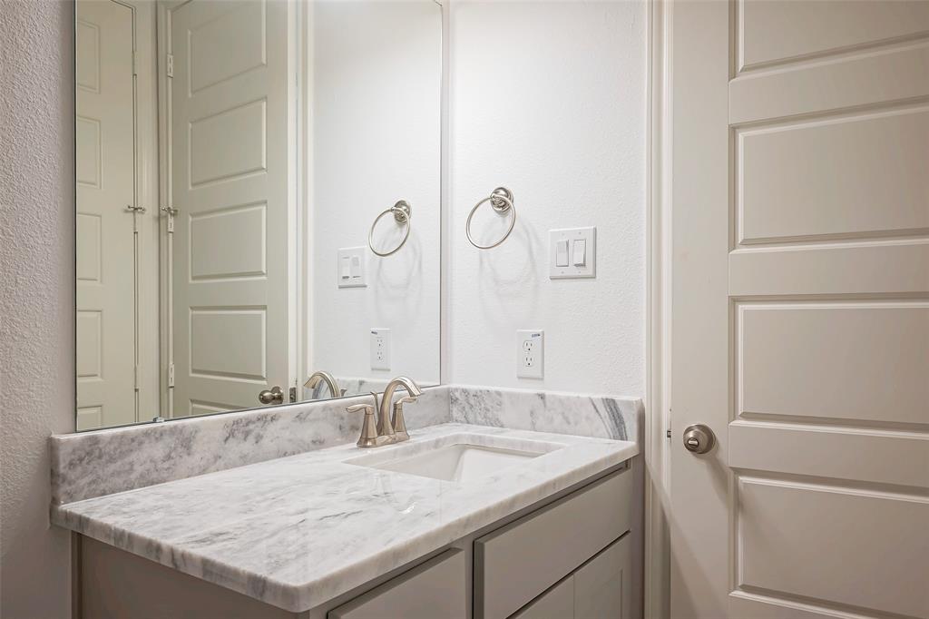 3007 Golden Isle Drive, Texas City, Texas image 10