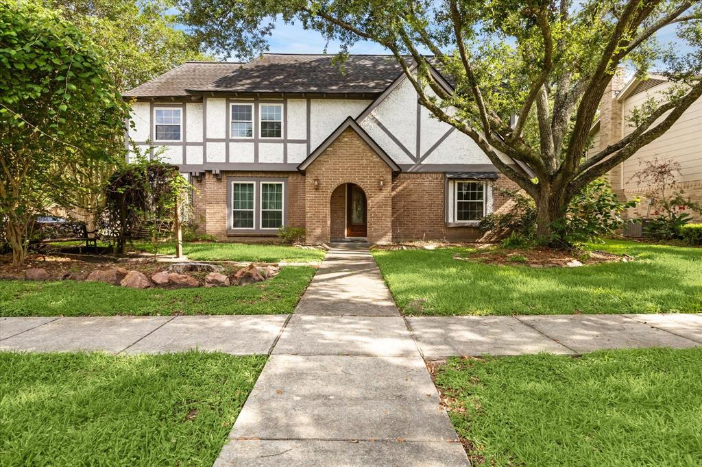 16201 Singapore Lane, Jersey Village, Texas image 1