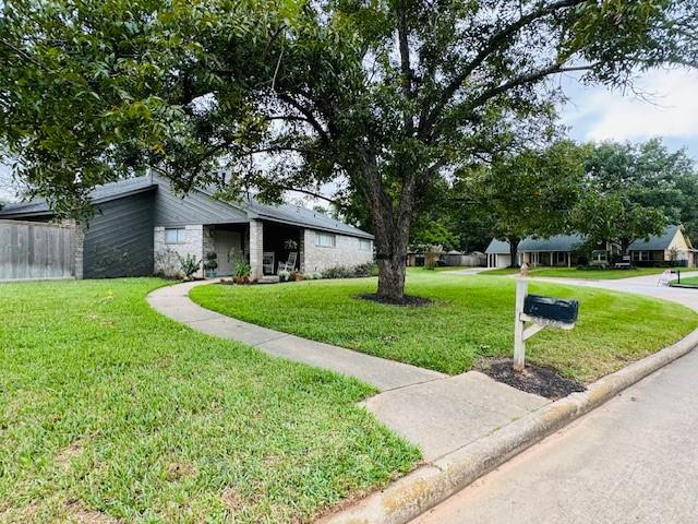 31327 Alice Lane, Tomball, Texas image 1