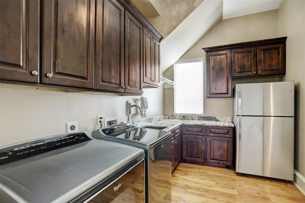 9256 Larston Street, Houston, Texas image 32