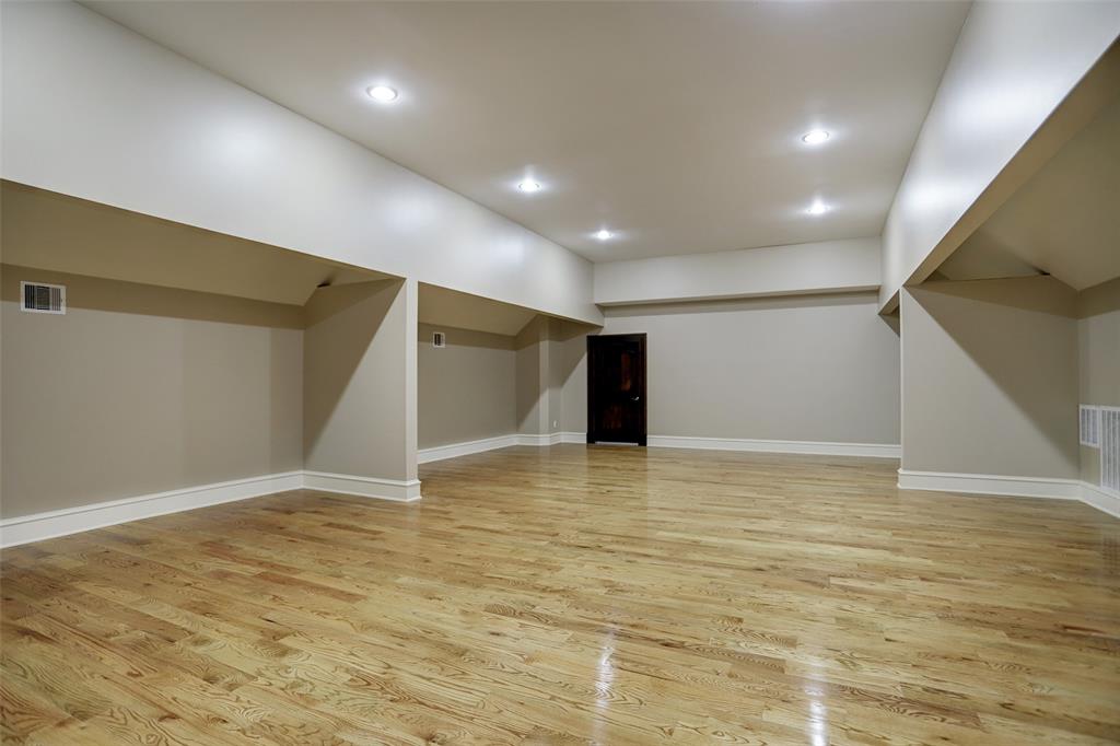 9256 Larston Street, Houston, Texas image 33