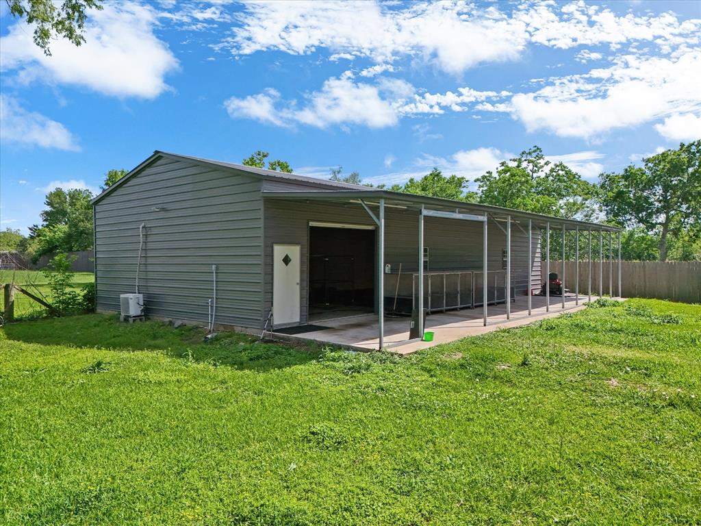 2225 Baratt Road, Friendswood, Texas image 4