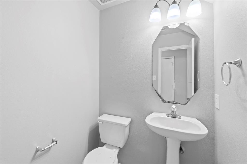 9311 Norwood Trails Drive, Humble, Texas image 12