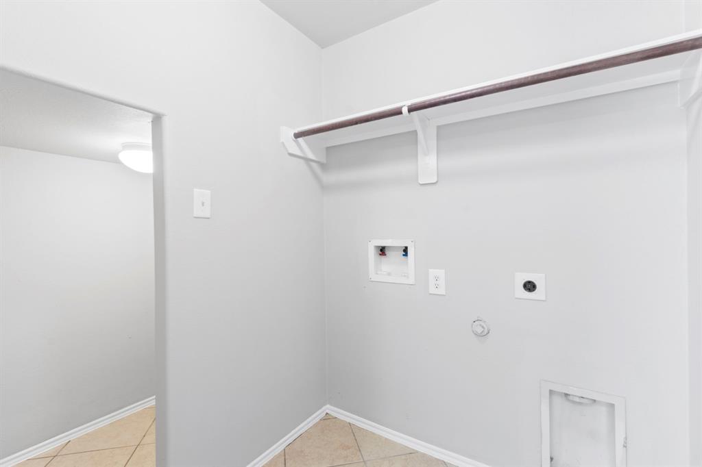 9311 Norwood Trails Drive, Humble, Texas image 13
