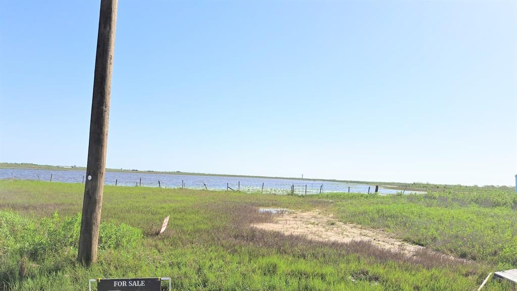 1406 Bahama Lane, Port Bolivar, Texas image 1