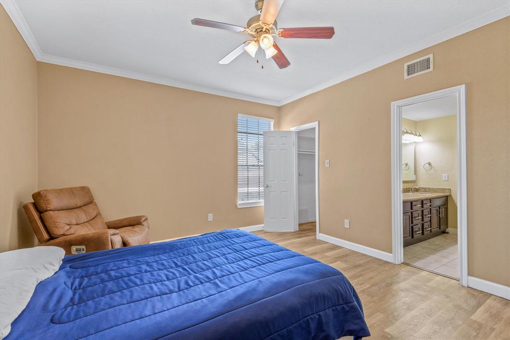 2255 Braeswood Park Drive #146, Houston, Texas image 13