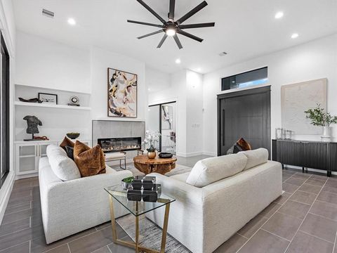 2047 Road 66117 Dayton TX 77535