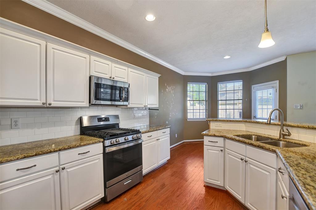 1909 San Joaquin Parkway, Friendswood, Texas image 17