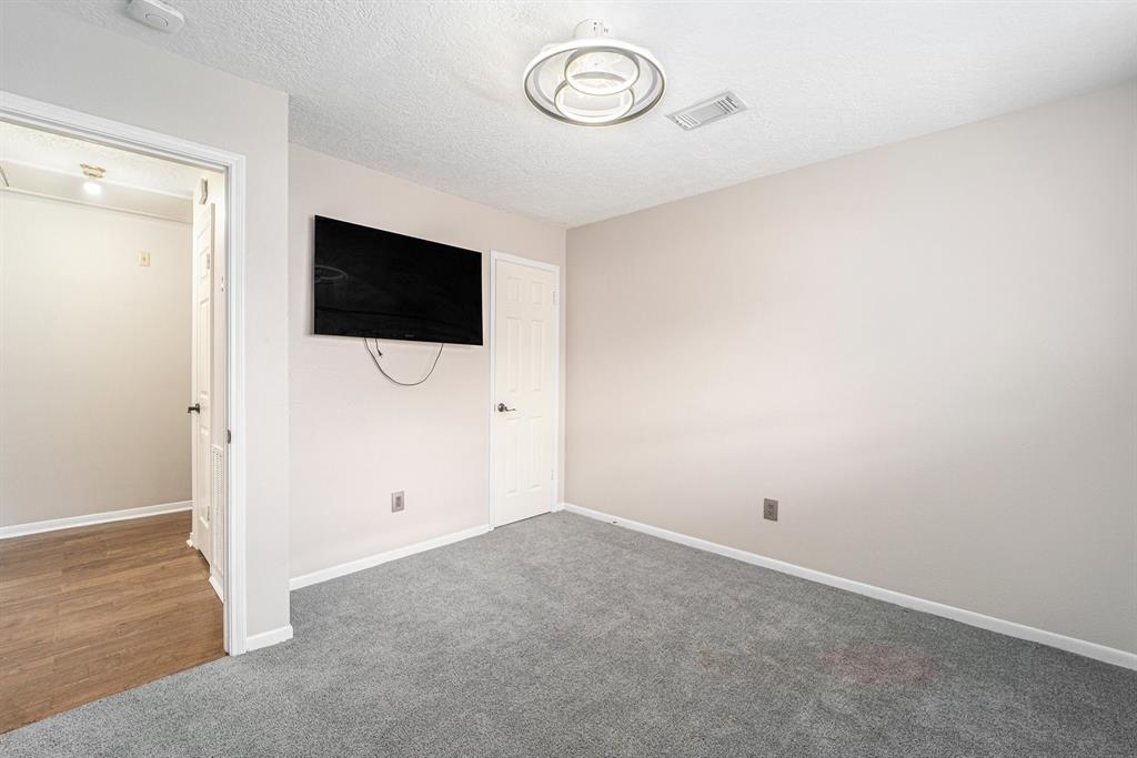 3608 Canterbury Drive, Baytown, Texas image 22