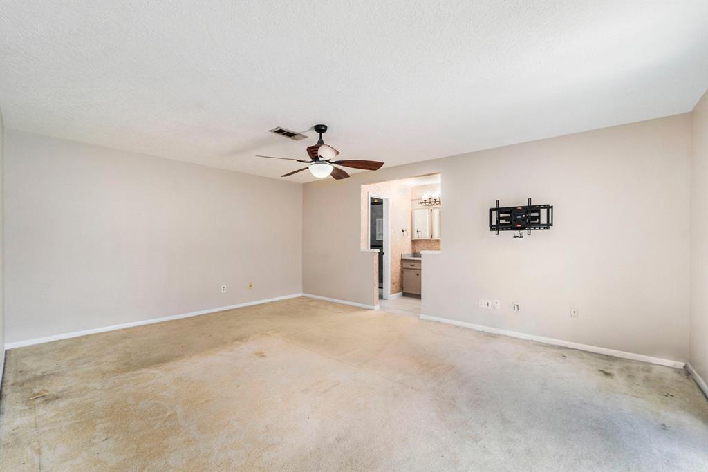3608 Canterbury Drive, Baytown, Texas image 15