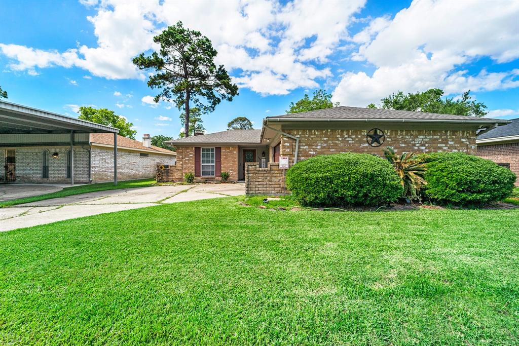 3608 Canterbury Drive, Baytown, Texas image 4