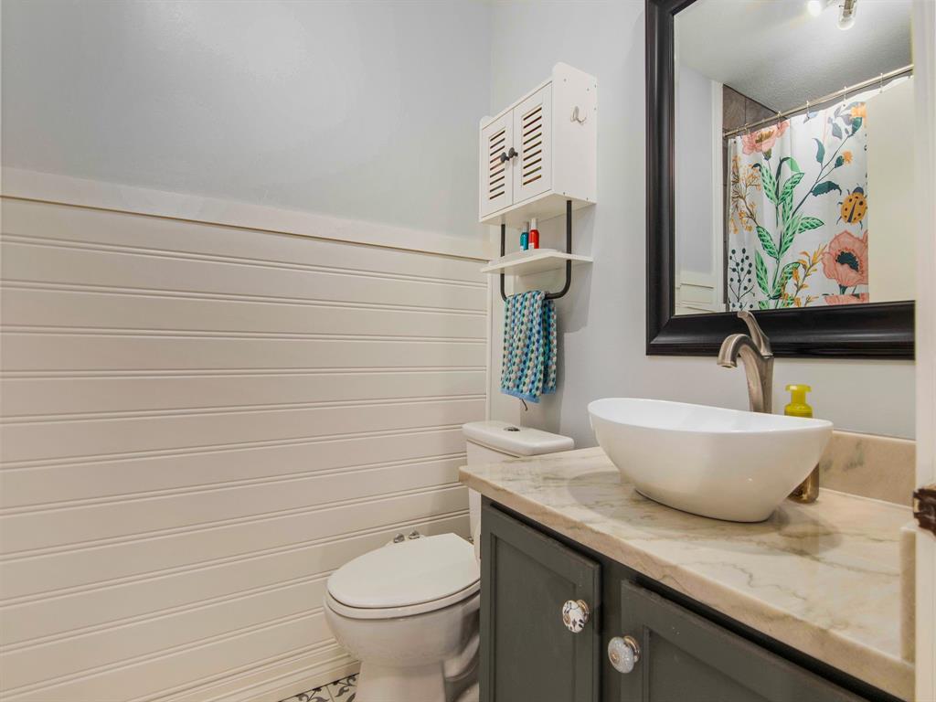 3315 Creek Shadows Drive, Kingwood, Texas image 20