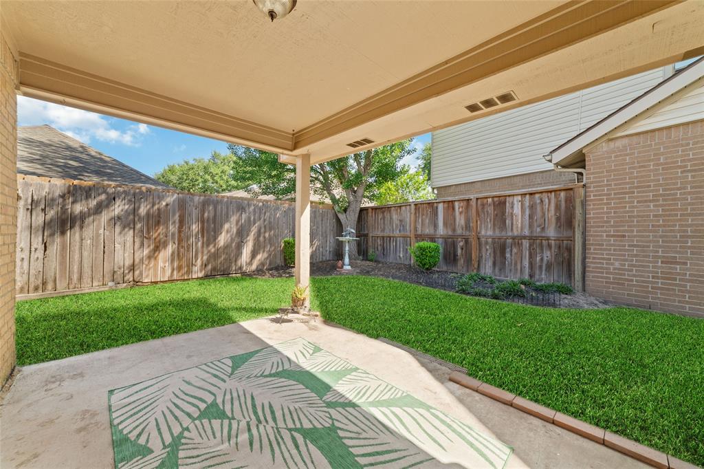 7238 N Hearthstone Green Drive, Houston, Texas image 23