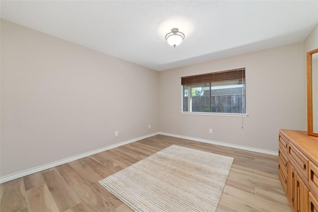 7238 N Hearthstone Green Drive, Houston, Texas image 18