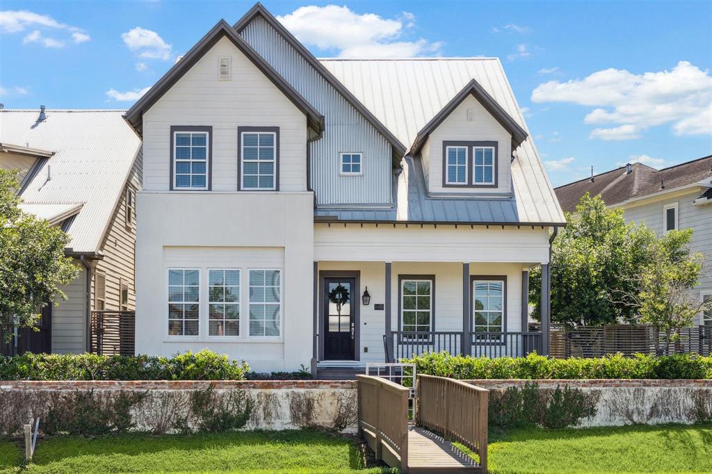 View Houston, TX 77080 townhome